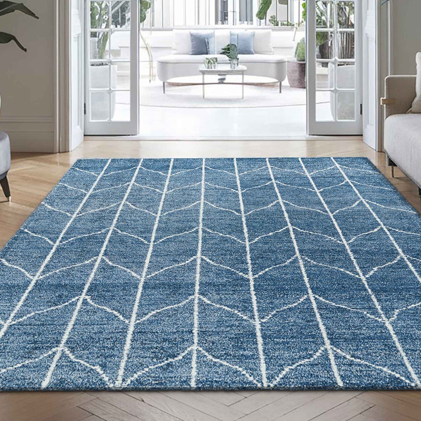 Delhi Collection Hand Woven Bamboo Silk Area Rug (DENIM)
