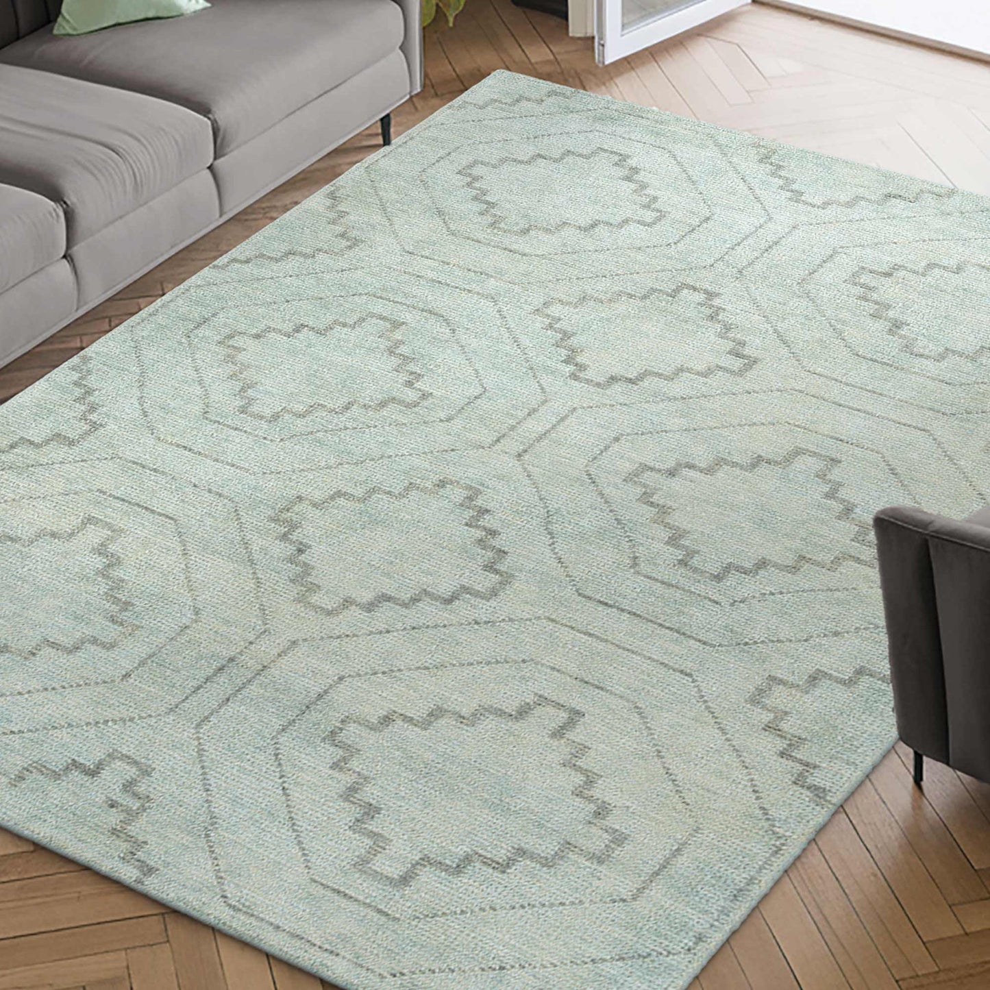 Delhi Collection Hand Woven Bamboo Silk Area Rug (GLACIER)
