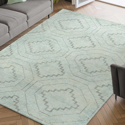 Delhi Collection Hand Woven Bamboo Silk Area Rug (GLACIER)