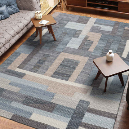 Tozi Flat Weave Wool Rug