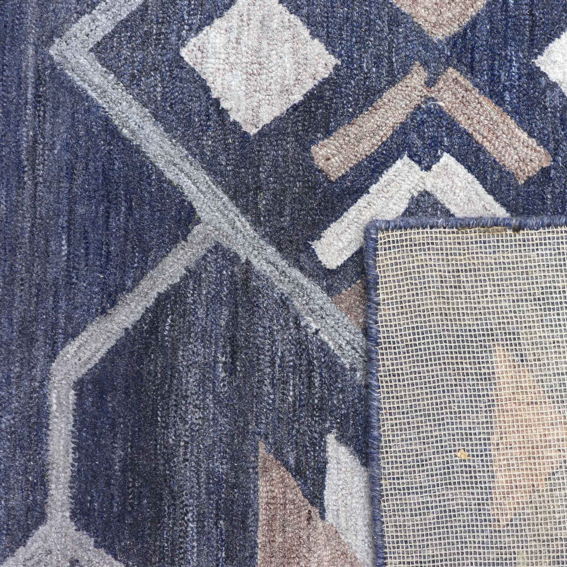 Navajo Hand Tufted Rug